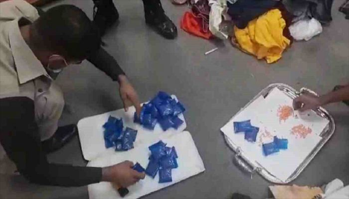 Man Held with 9k Yaba Pills at Dhaka Airport 