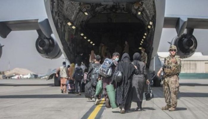 Taliban Bans Afghans from Kabul Airport