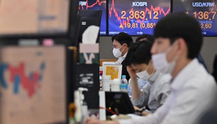 Asian Markets Fall as Traders Turn Focus to Powell Speech
