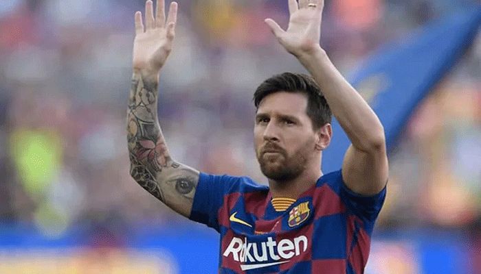 Messi to Break Silence on Barcelona Departure As PSG Wait    