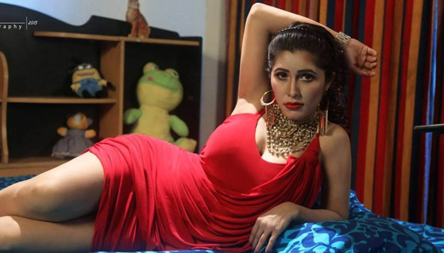 Naylanaeem Porn Star - Model Nayla Naeem under RAB Surveillance