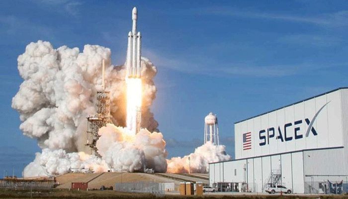 SpaceX to Acquire Small Satellite Startup Swarm Technologies