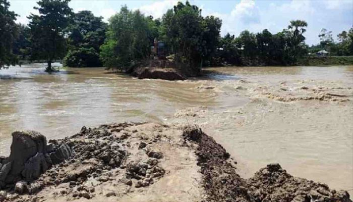 Seven Villages in Feni Flooded As Embankment Collapses  