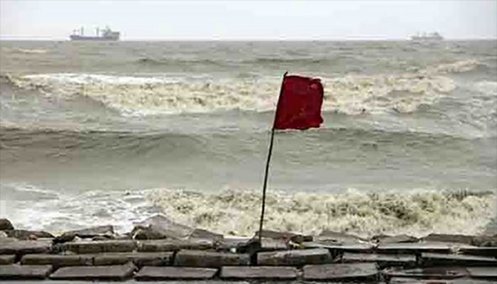 Signal 3 for Maritime Ports As Depression Intensifies Into Deep Depression 