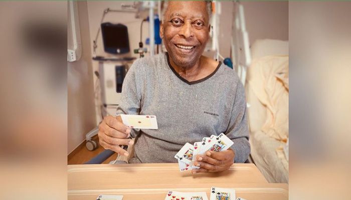 Pele Playing Cards, Smiling after Surgery: Daughter