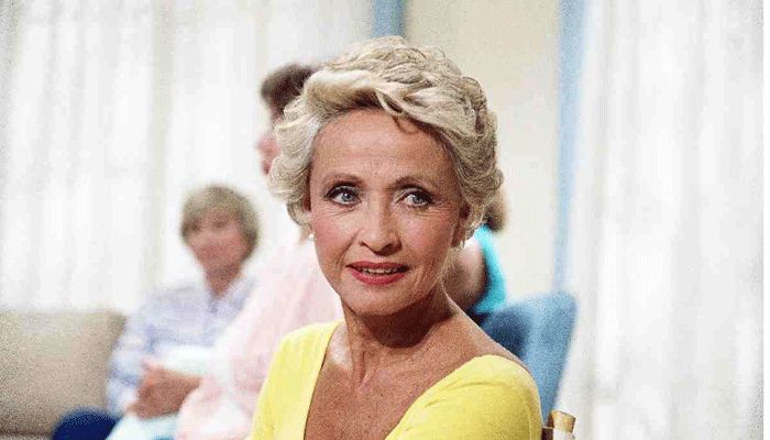 Jane Powell, Hollywood Golden-Age Musicals Star, Dies at 92  