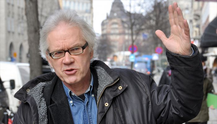 In this file photo taken on March 11, 2010 Swedish cartoonist Lars Vilks walks in the streets of Stockholm. || AFP Photo: Collected  