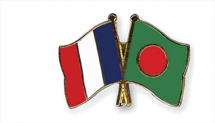 Dhaka, Paris Committed to Stepping Up Cooperation in Defence   
