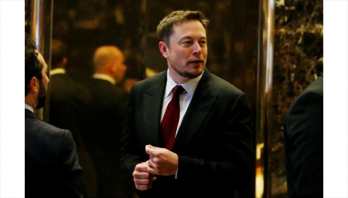 Tesla Chief Executive, Elon Musk enters the lobby of Trump Tower in Manhattan, New York, US, January 6, 2017. || Reuters Photo: Collected 