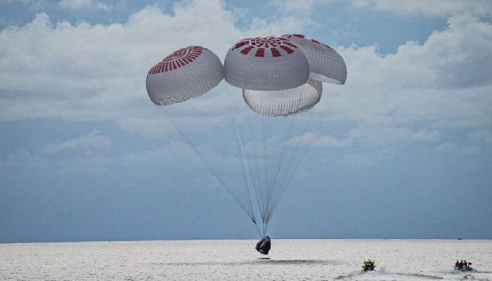 ISS Astronauts Return to Earth in SpaceX Craft  