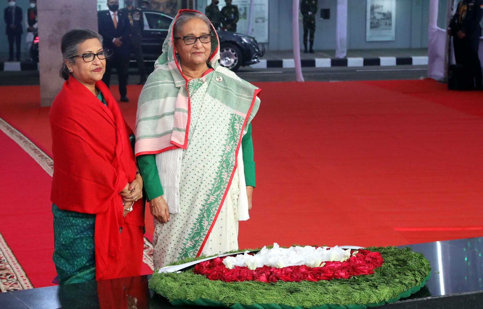 Sheikh Hasina and Sheikh Rehna stood there in silence for a while || Photo: BSS