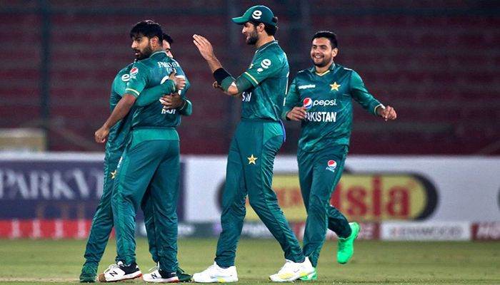 Pakistan Beat West Indies by 9 Runs in Second T20I   