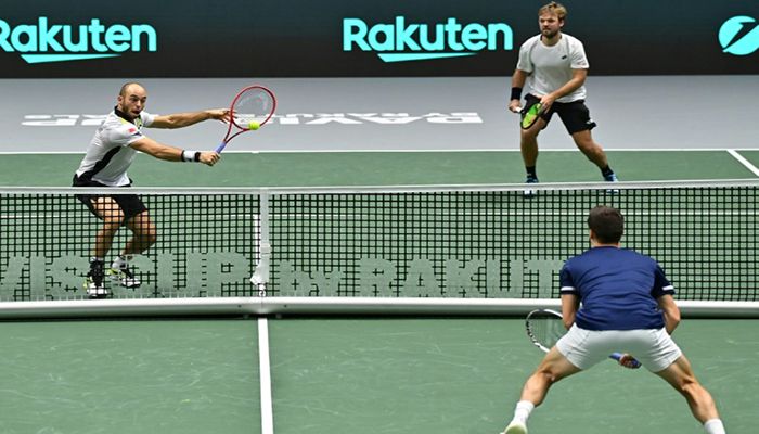 Germany Knock Out Britain to Reach Davis Cup Semi-Finals  