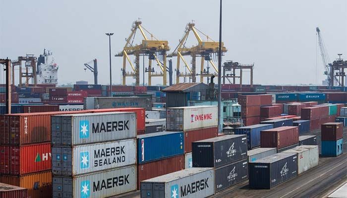 Bangladesh Sets $80 Billion Export Target for FY24