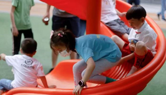 China's Birth Rate Drops to Record Low in 2021    