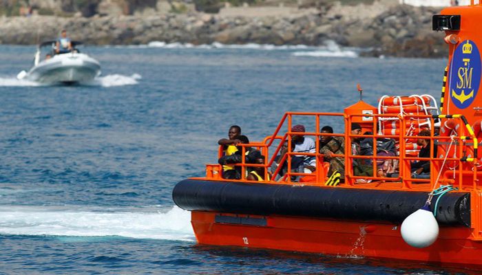 4,400 Migrants Lost at Sea Bound for Spain in 2021  