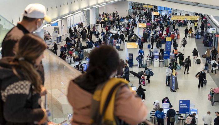 Over 2,500 Flights Cancelled in US on Saturday    
