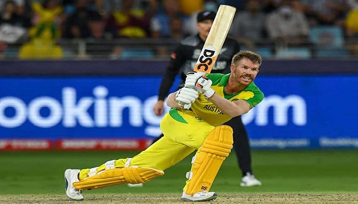 Australia's Warner, Coach Langer to Sit Out Sri Lanka T20 Series  