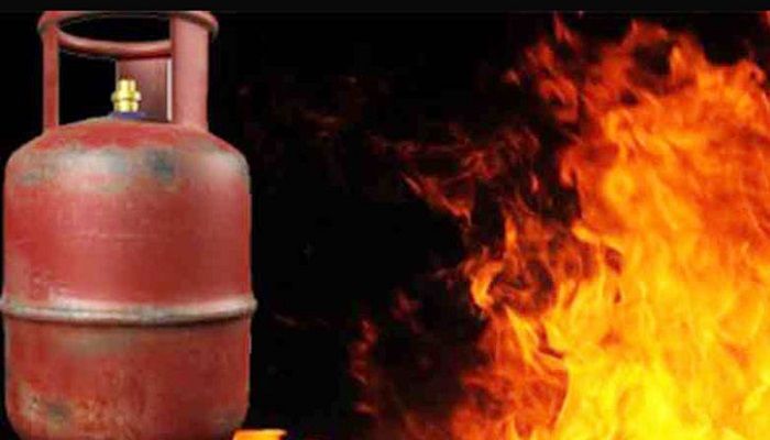10 Hurt in N'ganj Gas Cylinder Blast 