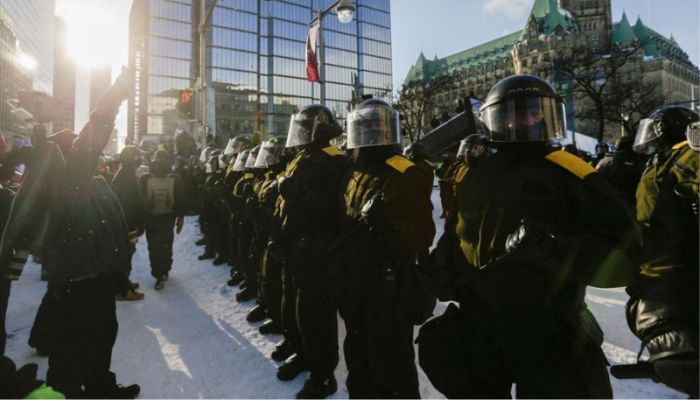 Canadian Police Arrest Dozens to Sweep Protesters from Parliament Area    