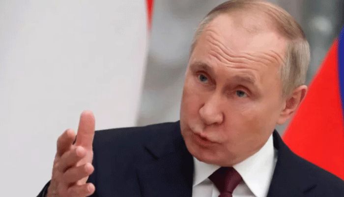 Kremlin Watchers Detect Signs Putin Wants to Defuse Ukraine Crisis  