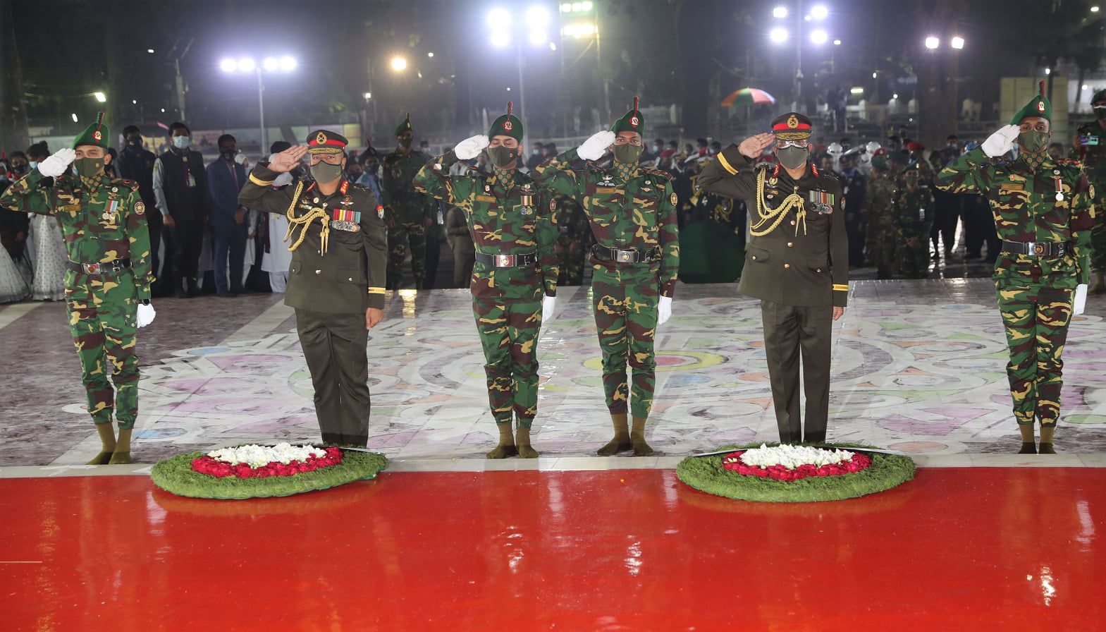 On behalf of the President and the Prime Minister, their military
secretaries paid the homage by placing wreaths at the Central Shaheed
Minar here at one minute past zero hours while the immortal song on
Amar Ekushey-"Amar Bhaiyer Rakte Rangano Ekushey February"- was being
played on the loudspeaker.