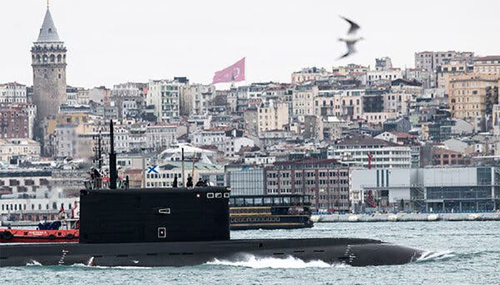 Turkey to Implement Pact Limiting Russian Warships to Black Sea     