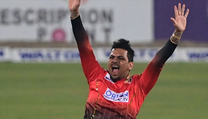 Comilla Victorians' Sunil Narine during the Bangladesh Premier League (BPL) Twenty20 final cricket match between Comilla Victorians and Fortune Barishal in the Sher-e-Bangla cricket stadium in Dhaka on February 18, 2022 || AFP Photo: Collected 