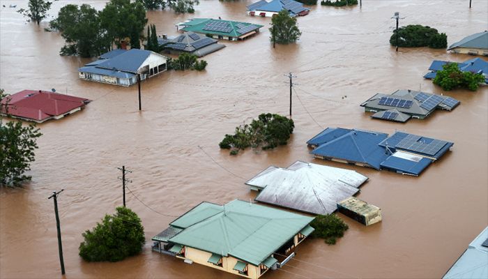 Frustration Swells in Australia over Slow Flood Relief, More Rains to Lash Sydney  