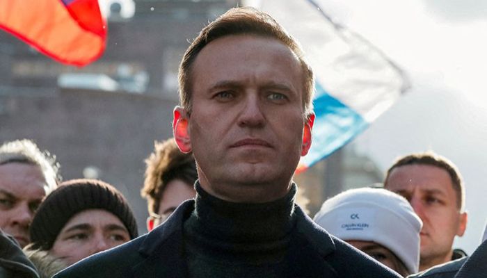 Kremlin Critic Navalny Given New Nine-Year Sentence, Lawyers Arrested