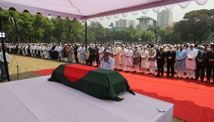 Justice Shahabuddin Laid to Rest at Banani Graveyard    