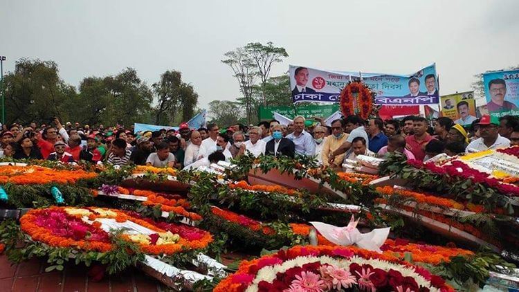 Leaders and activists of the BNP including the party's secretary general Mirza Fakhrul Islam Alamgir paid homage to the Liberation War martyrs ||  Photo: Ariful Islam Sabbir
