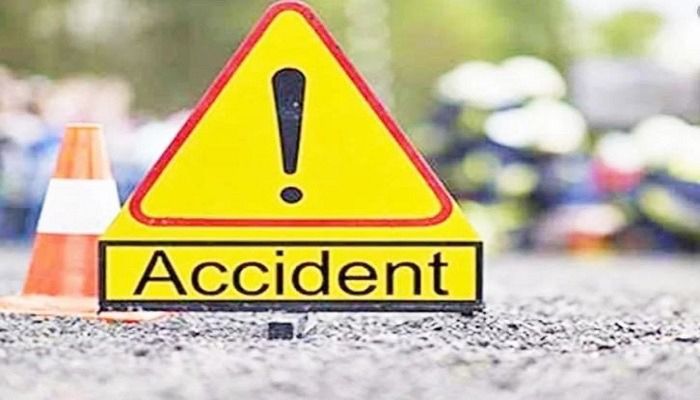 Woman Killed in Patuakhali Road Crush   