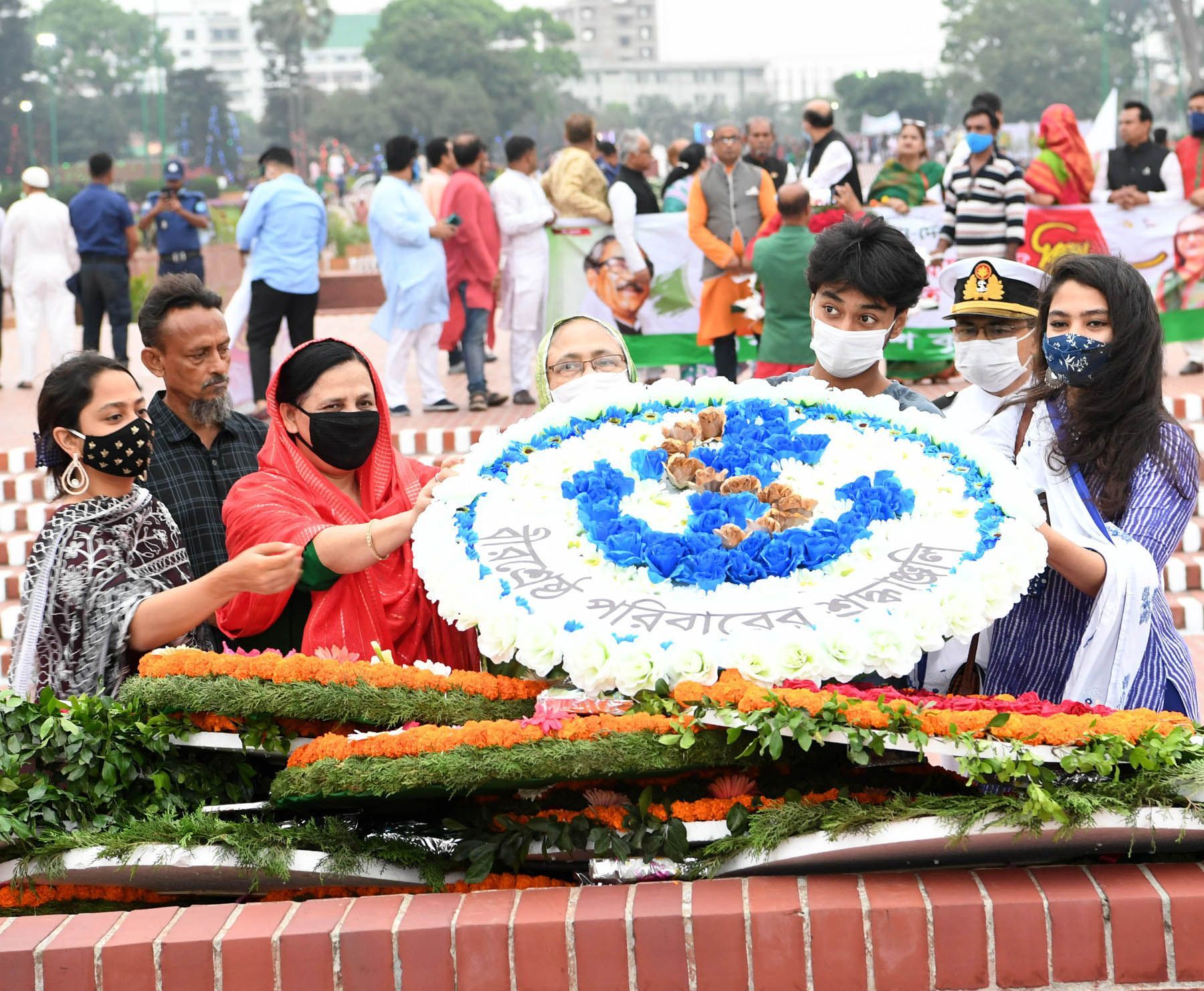 Families of Bir Sreshtho paid rich tributes to the Liberation War martyrs by placing wreaths at the National Memorial.