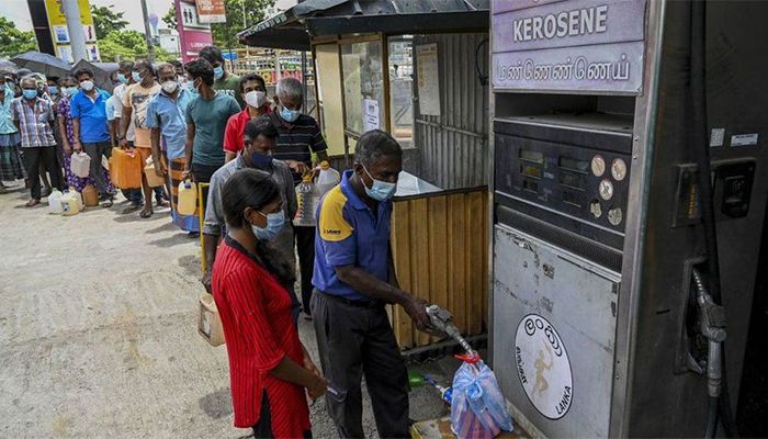 Sri Lanka Fuel Prices Soar as Economy Reels