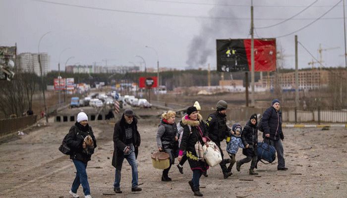 The humanitarian crisis in Ukraine deepened Monday as Russian forces intensified || Photo: AFP