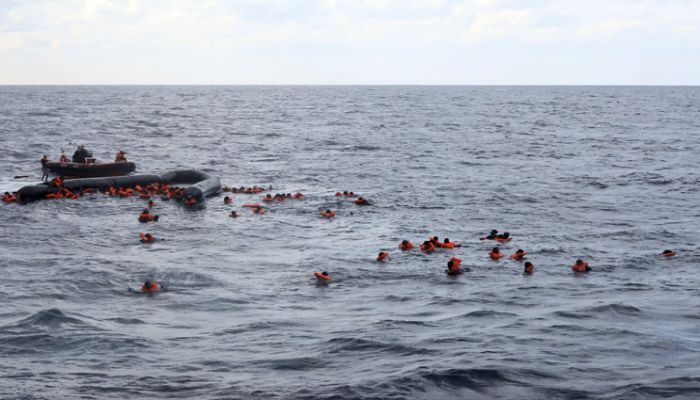 12 Killed as Migrant Boats Sink Off Tunisia