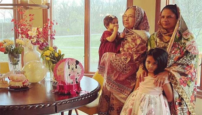 Shakib Al Hasan’s mother-in-law (left) and mother (right)