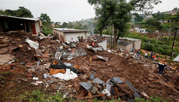 South Africa Flood Toll Rises to 443 As Deluge Eases  