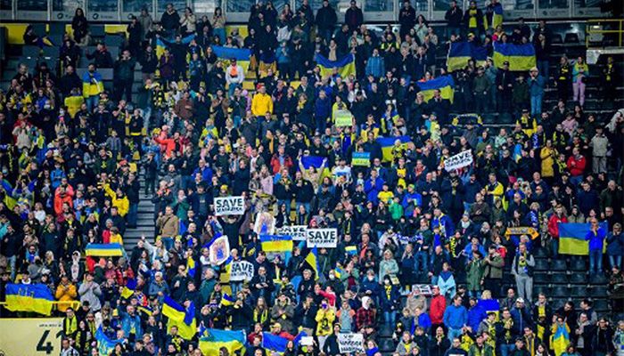 Ukrainian Football League Abandoned without Champion