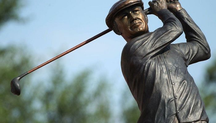 A statue of Ben Hogan at Colonial Country Club in Fort Worth recalls the legendary Texas golfer who won nine major titles, six of them after severe injuries in a 1949 automobile accident || Photo: Collected