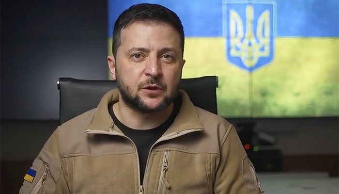 Zelensky Calls for Meeting with Putin 'to End the War'
