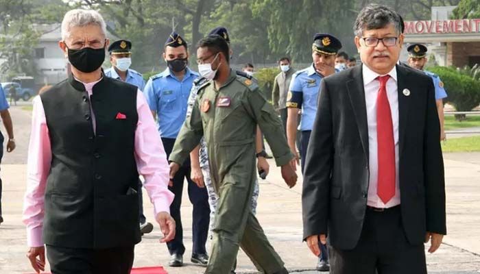 Jaishankar Leaves Dhaka for Bhutan 