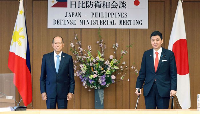 Japan, Philippines Agree to Boost Security Ties