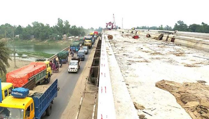 Nalka Bridge To Be Opened Partially before Eid to Ease Traffic Jam  