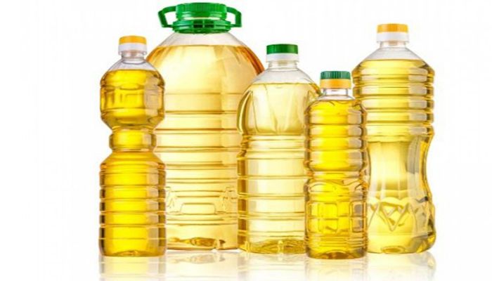 Edible Oil Being Sold at Govt-Fixed Price     