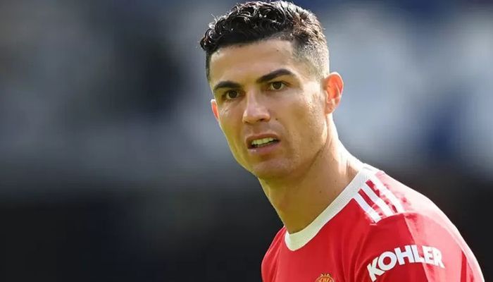 Cristiano Ronaldo Releases Statement after He Smashed Kid’s Phone