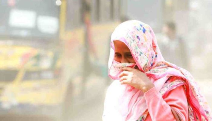 Dhaka's Air Quality Deteriorates   