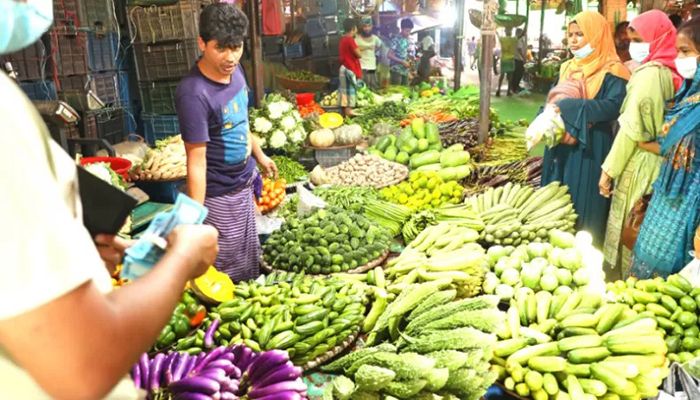 Controlling Inflation Should Be Main Focus of Next Budget: Economists 