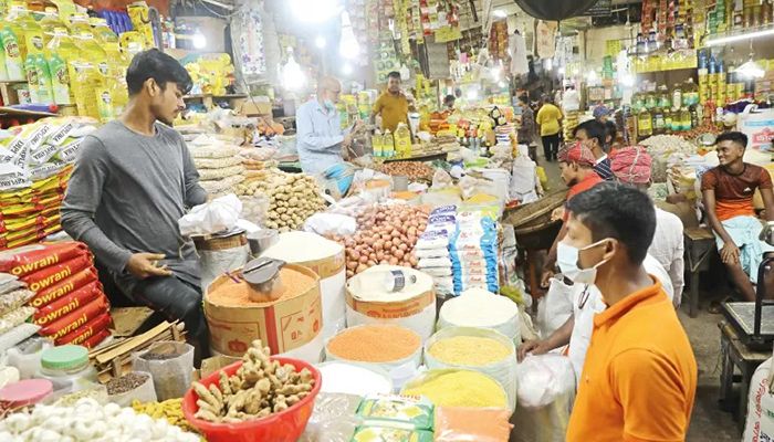 Traders Urged to Keep Market Stable ahead of Eid-ul-Azha 